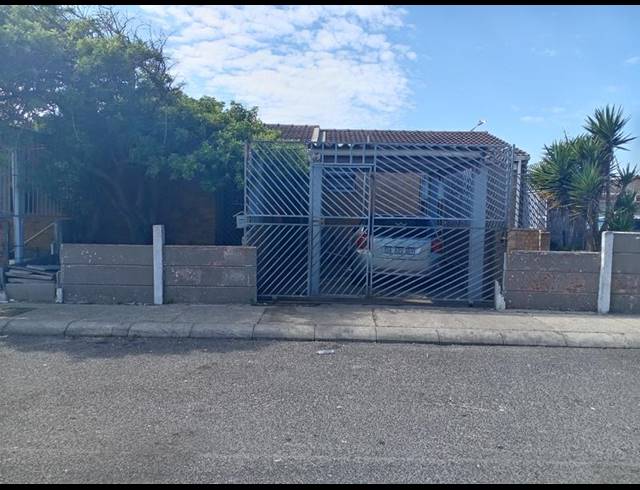 3 BEDROOM HOUSE FOR SALE IN WESTRIDGE